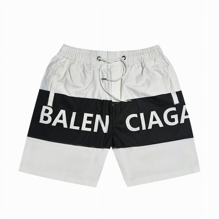 Costum de baie
