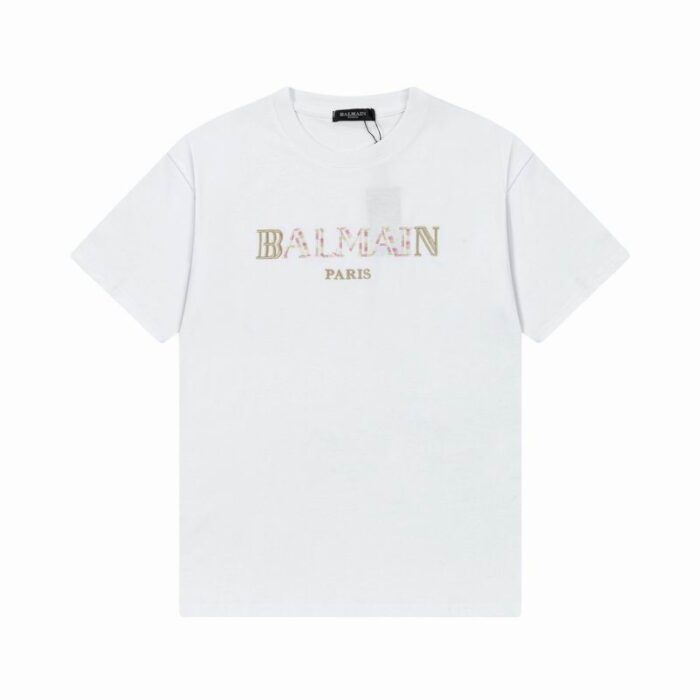 Tricou