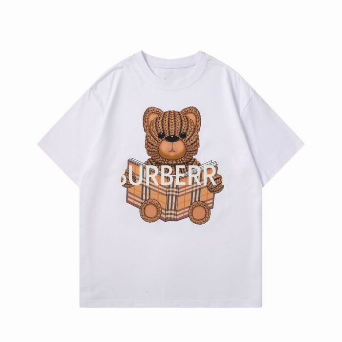 Tricou