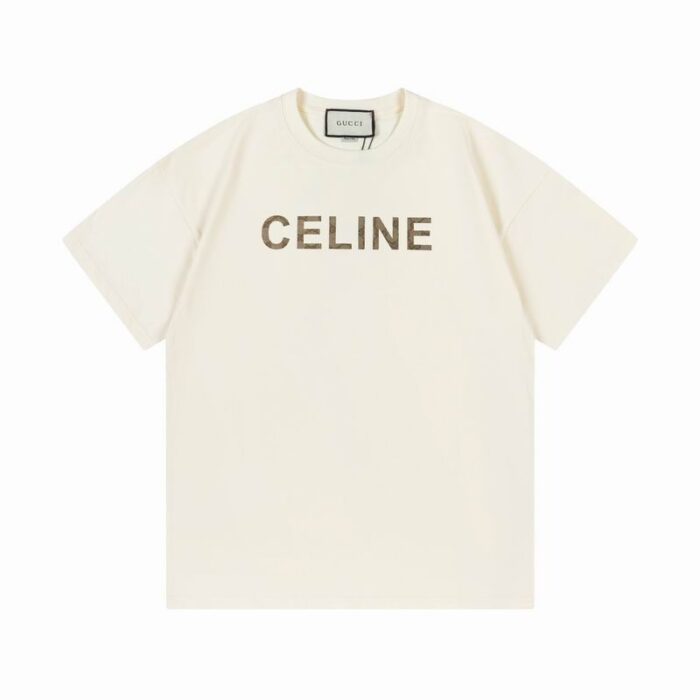 Tricou