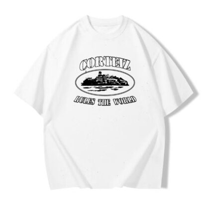 Tricou