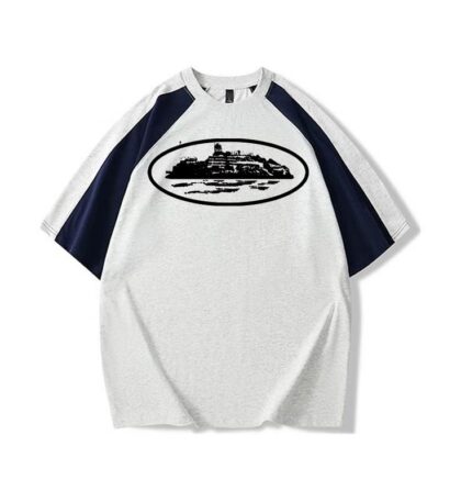 Tricou